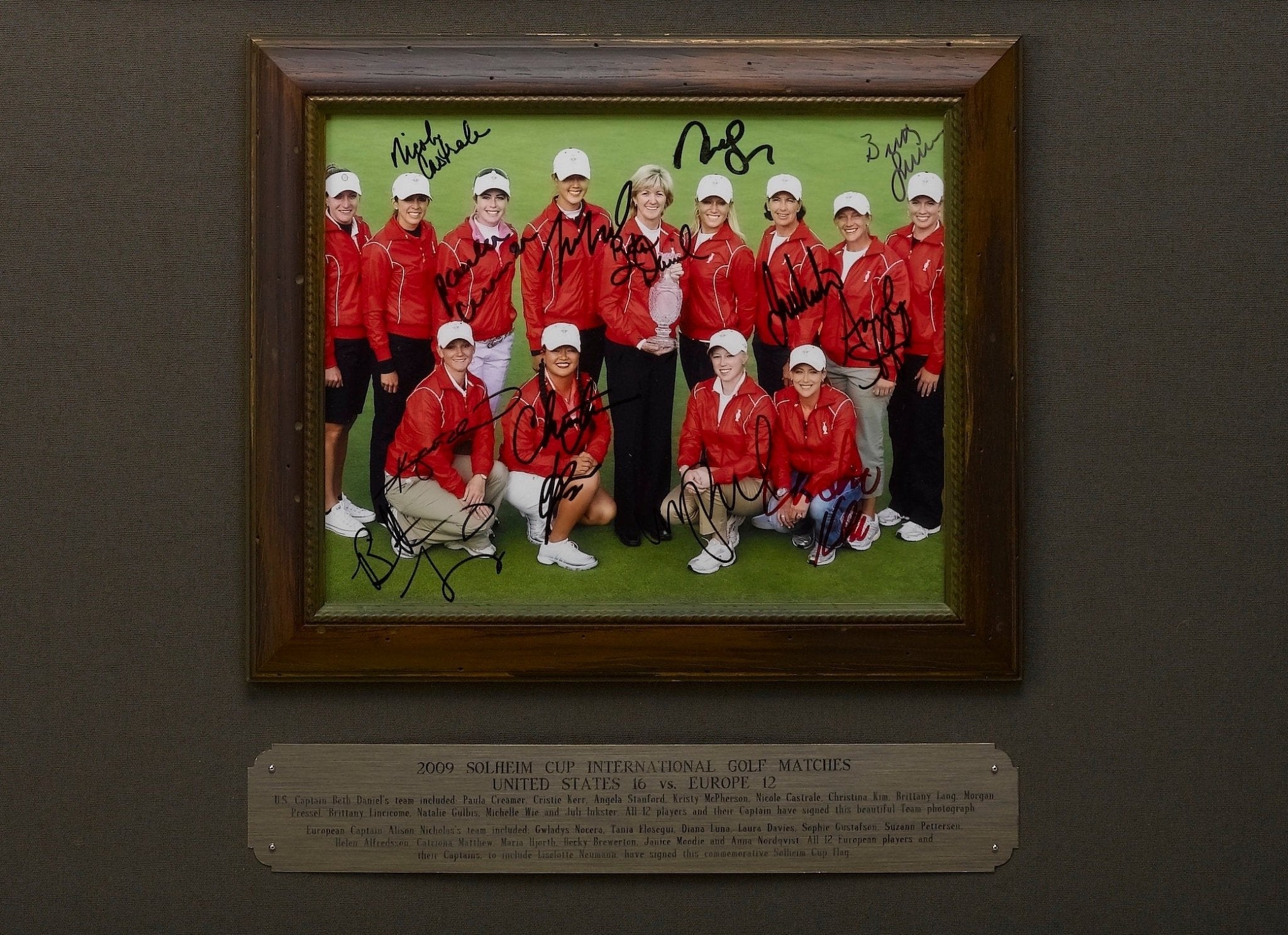 Solheim Cup Matches U.S. & European Team Signed Photo & Flag, USA 16 vs. EUROPE 12, Circa 2009 - The Great Republic